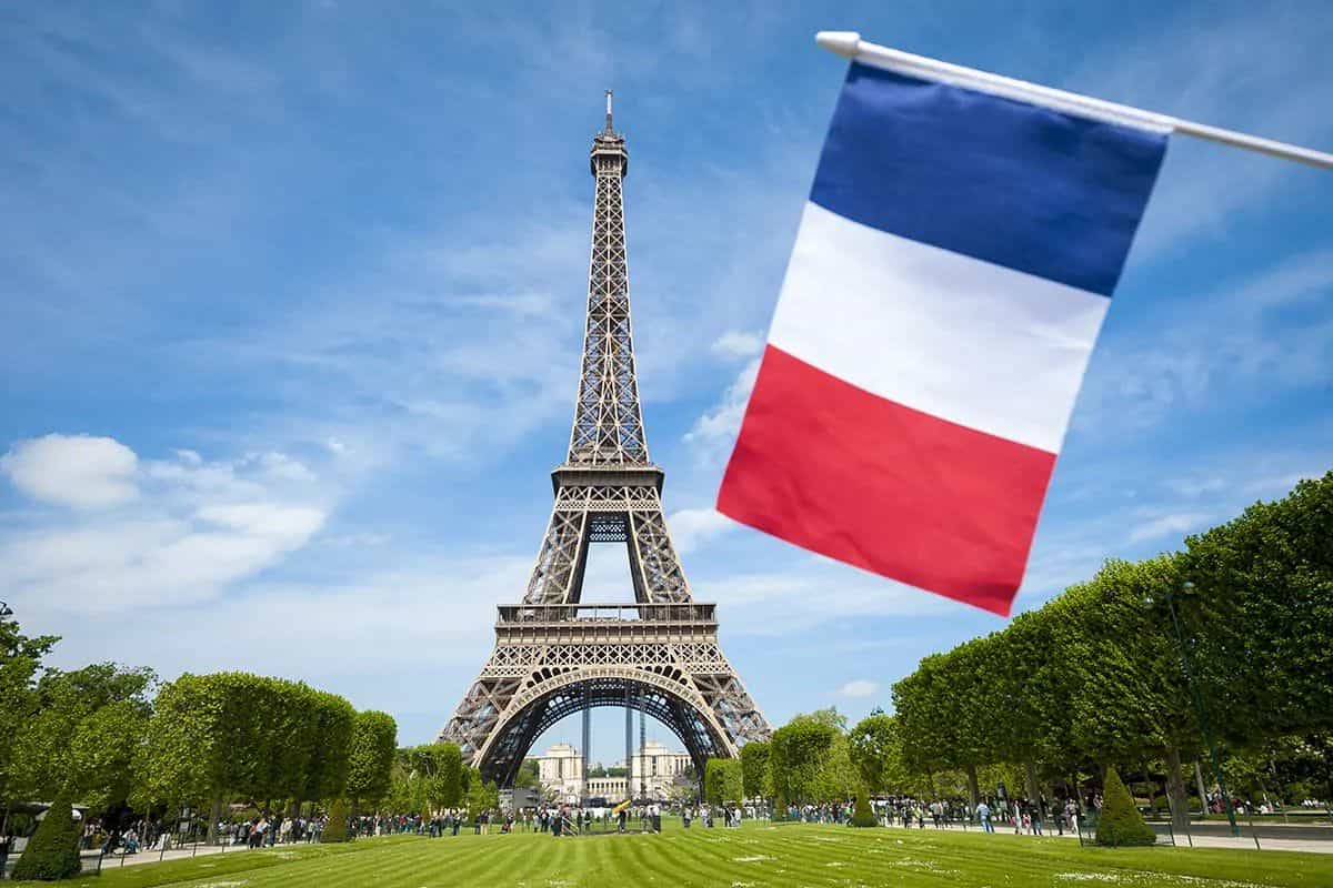 Pháp là quốc gia có nhiều múi giờ nhất trên thế giới